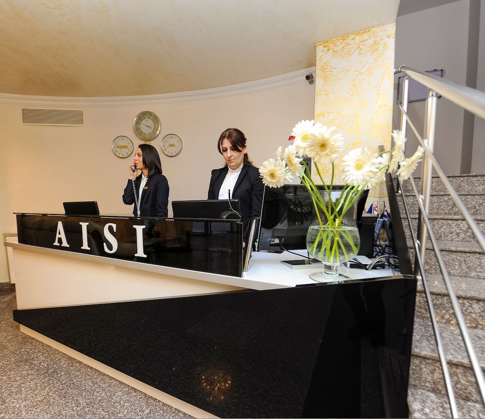Aisi Hotel 4