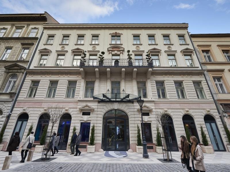 Aria Hotel Budapest by LHC 5
