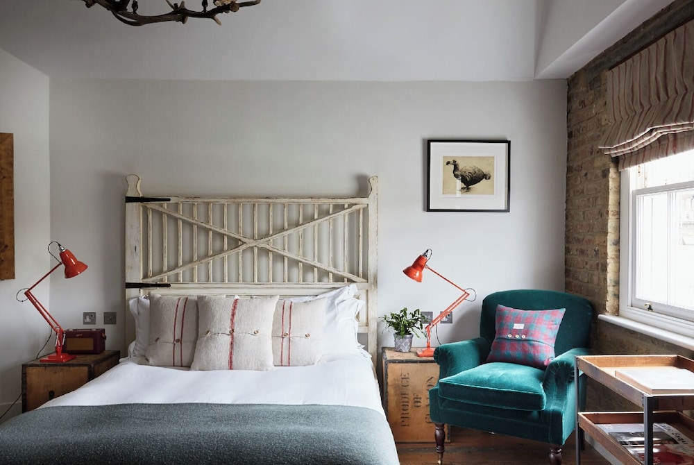Artist Residence London 4