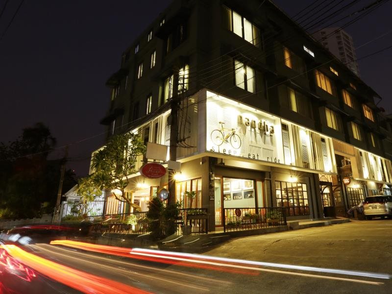 Nandha Hotel 14