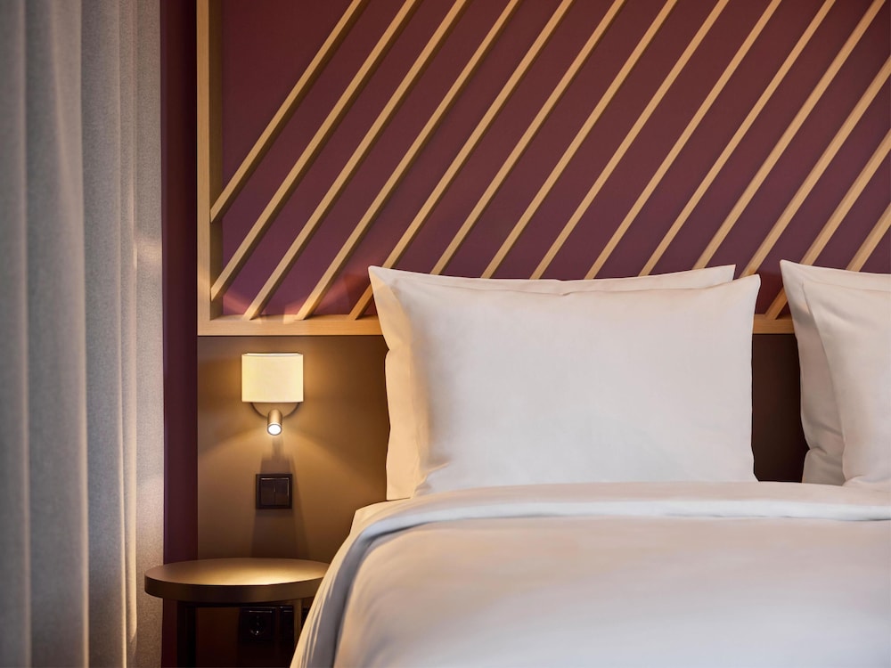 B&B HOTEL Bonn-West 16