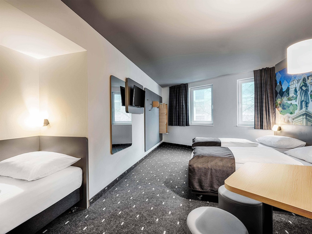 B&B HOTEL Bonn-West 11