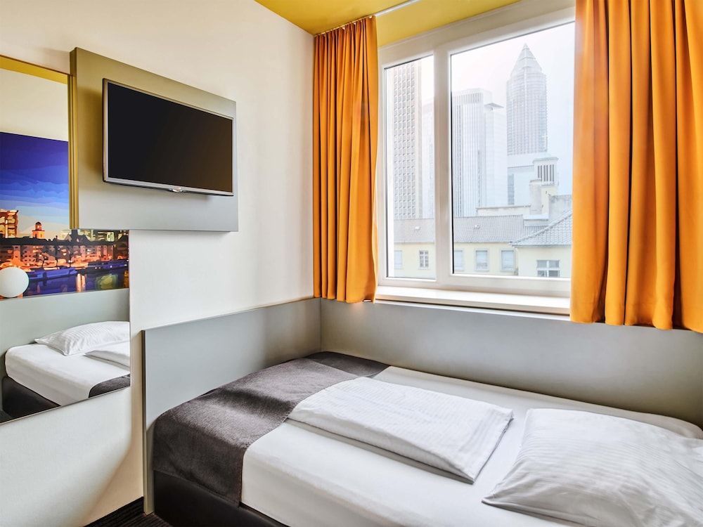 B&B HOTEL Frankfurt-Hbf 8