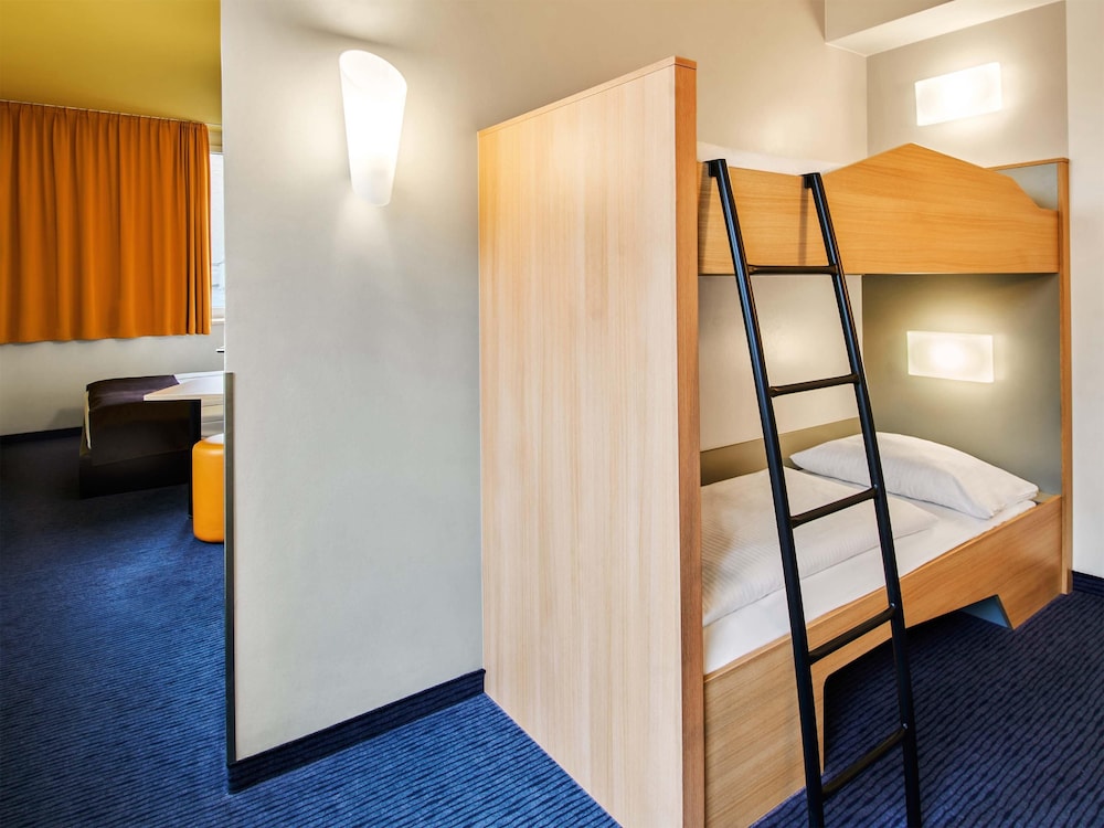 B&B HOTEL Frankfurt-Hbf 6