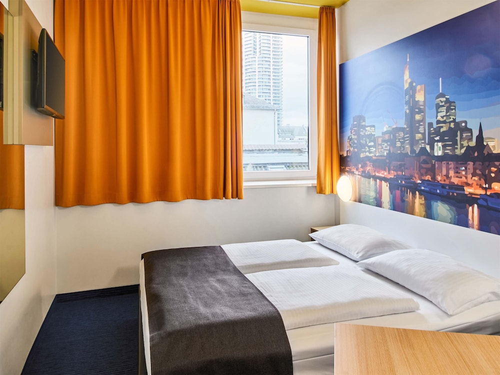 B&B HOTEL Frankfurt-Hbf 4