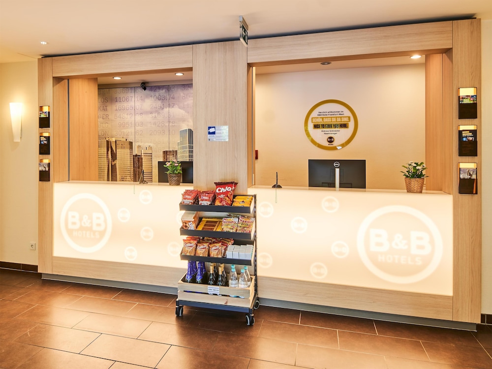 B&B HOTEL Frankfurt-West 3
