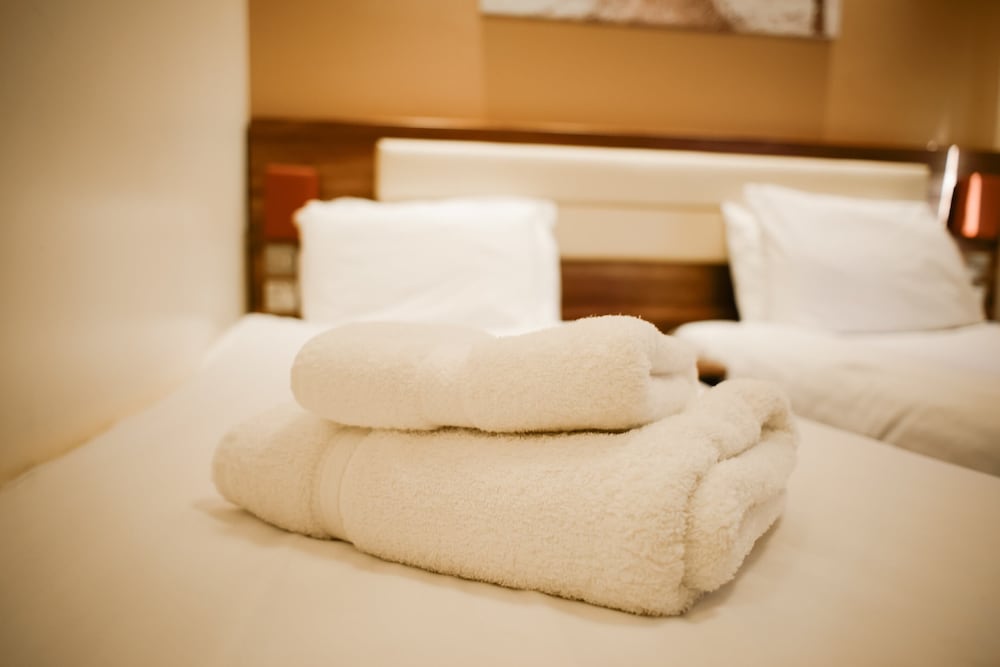 Airlink Hotel 8