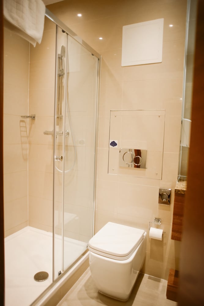 Airlink Hotel 21