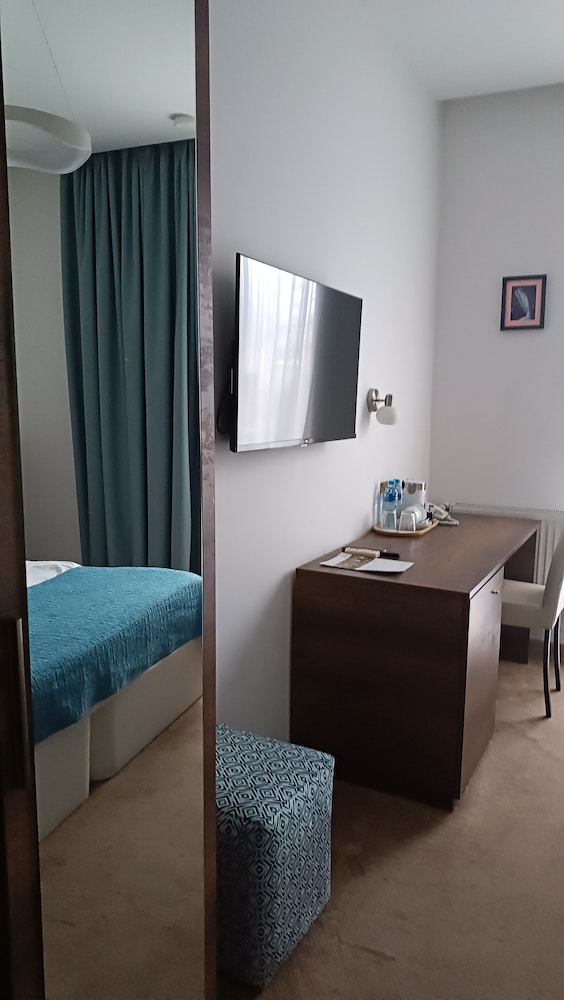 Alliance Hotel 9