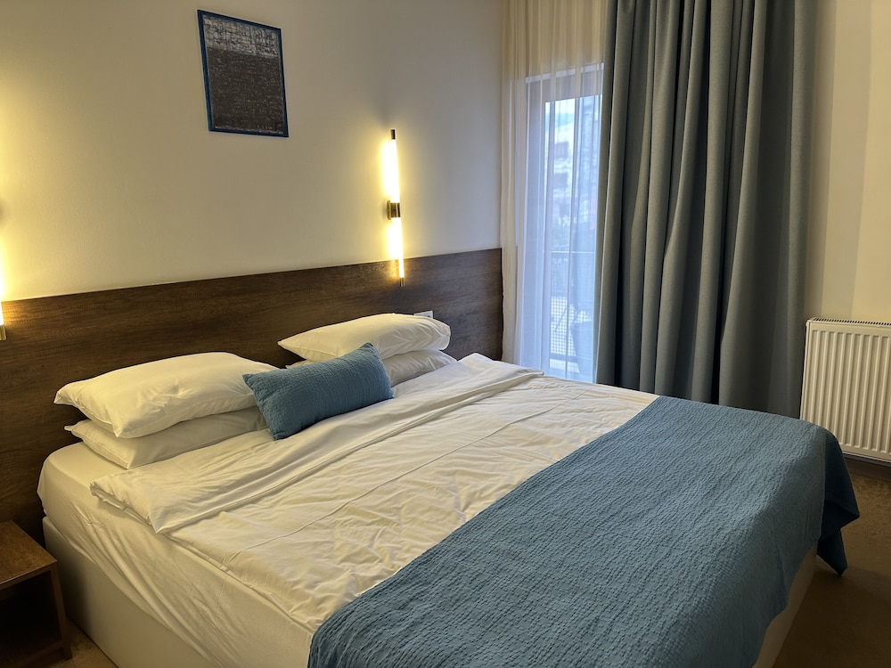 Alliance Hotel 24