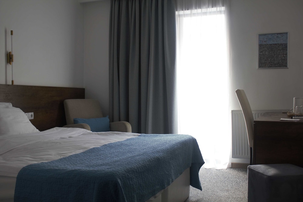 Alliance Hotel 8