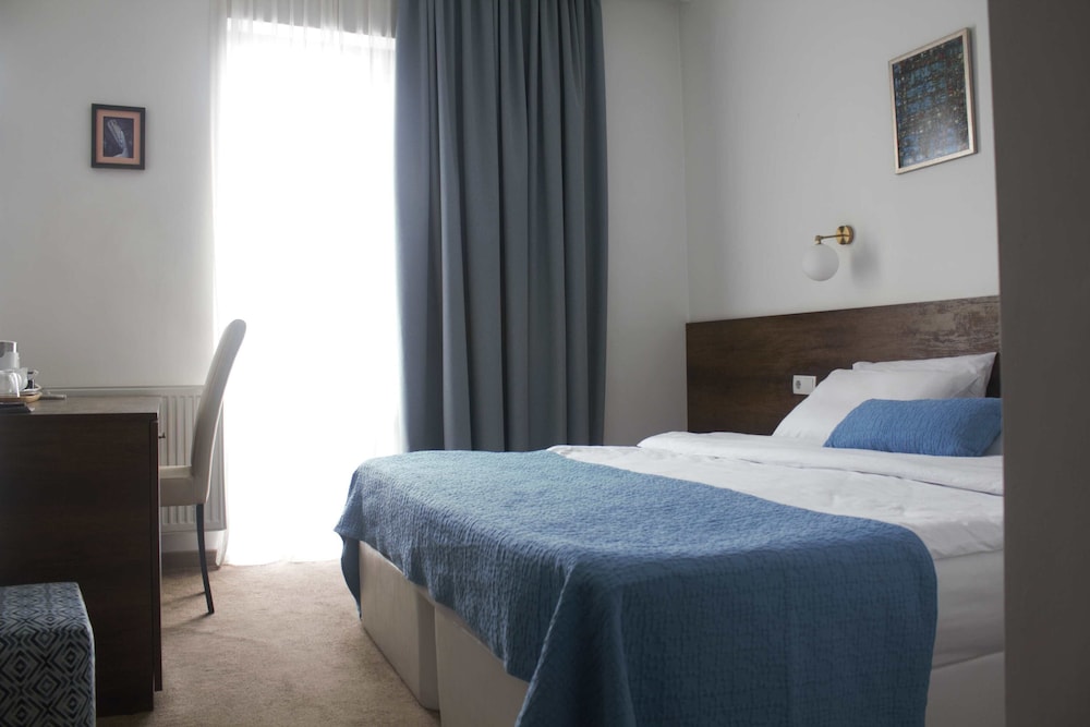 Alliance Hotel 7