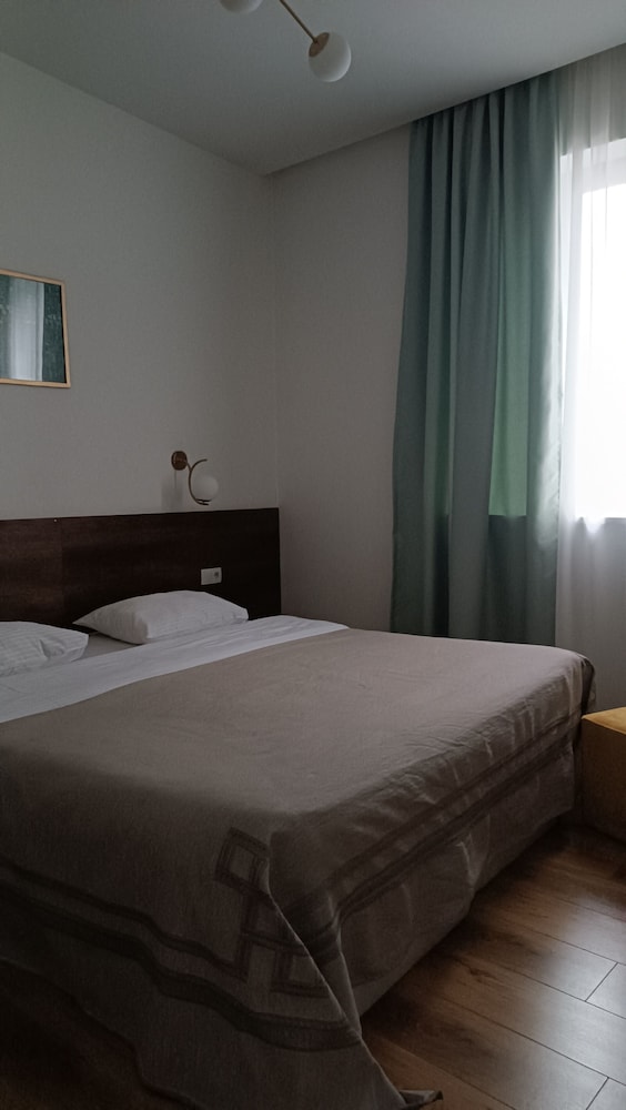 Alliance Hotel 21
