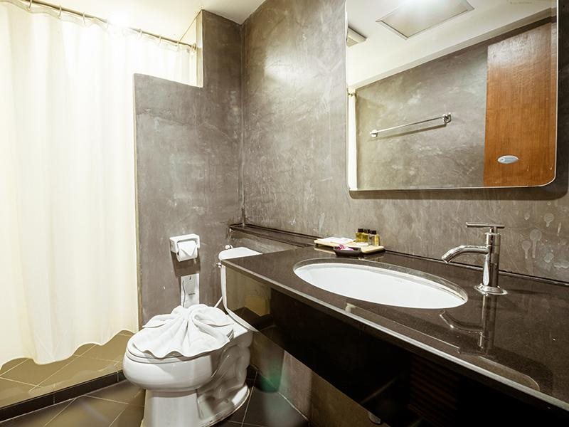 B2 Bangkok Srinakarin 21