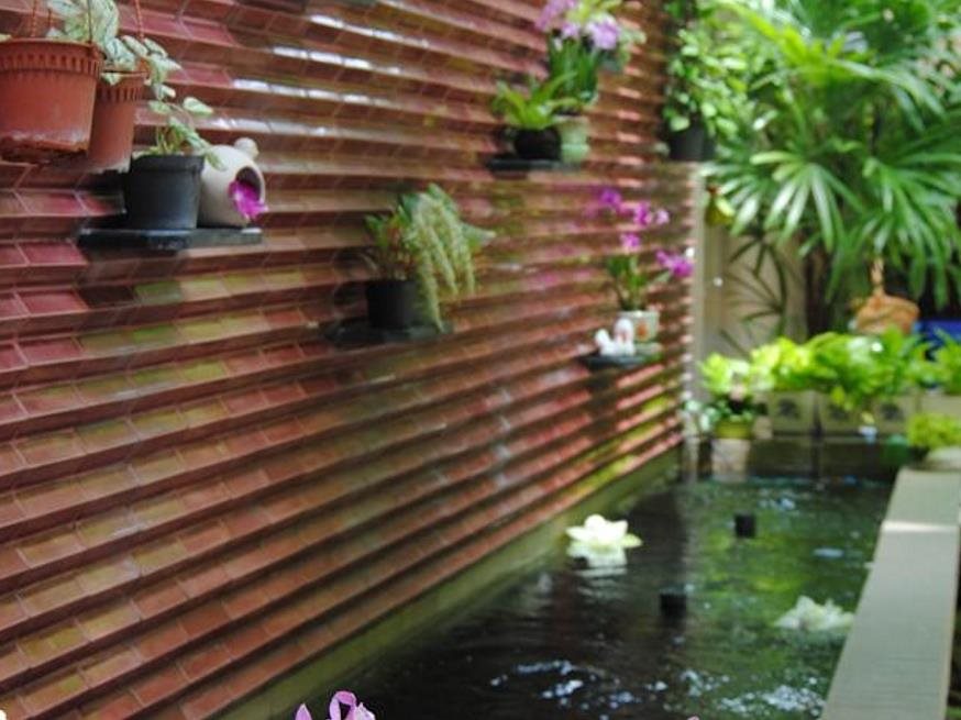 Baan Dinso Hostel 18