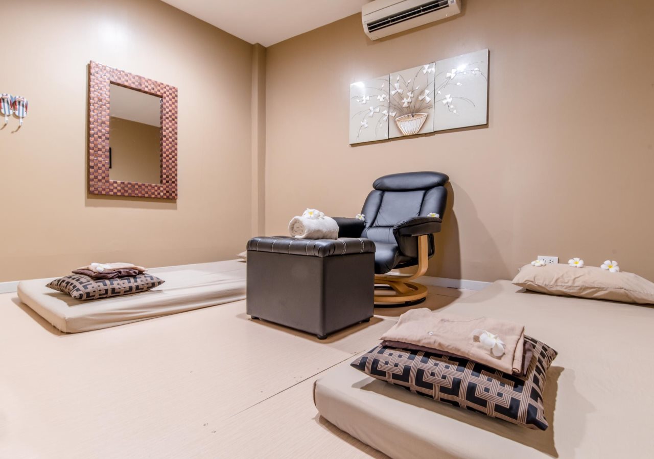Beyond Suite Hotel 10