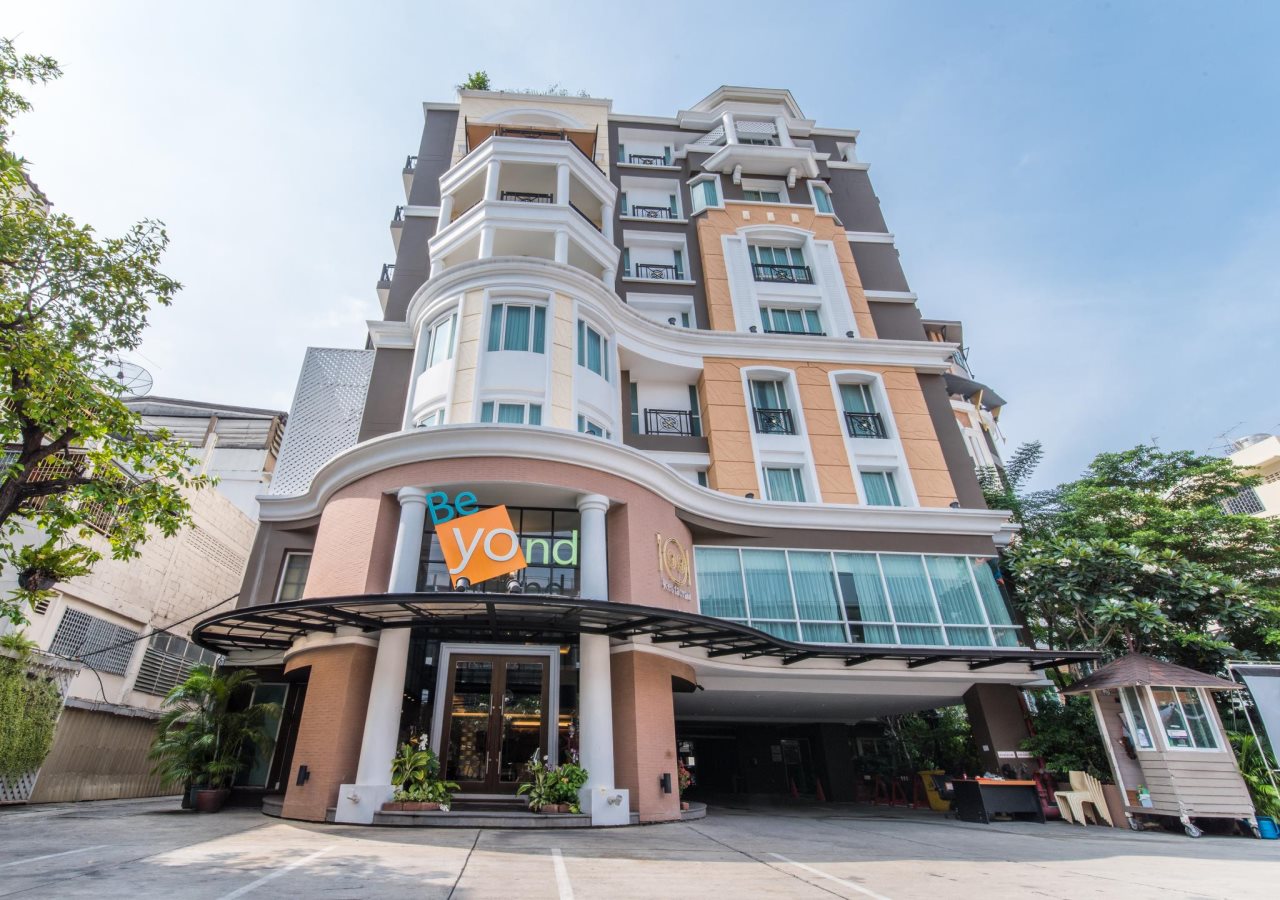 Beyond Suite Hotel 17