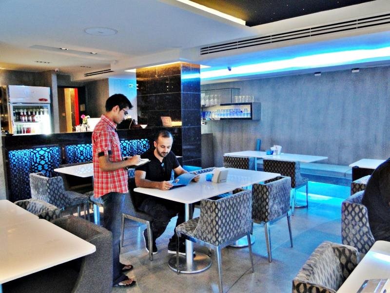 Blutique Hotel 10