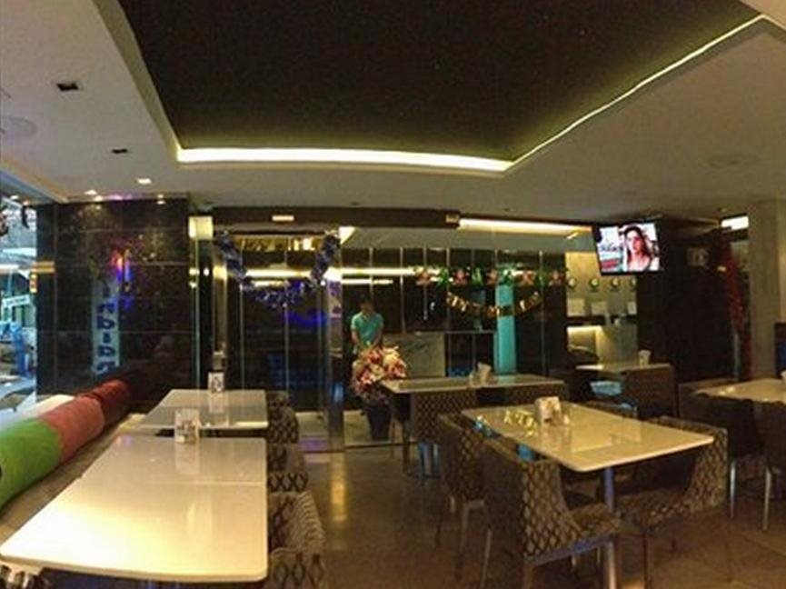 Blutique Hotel 13