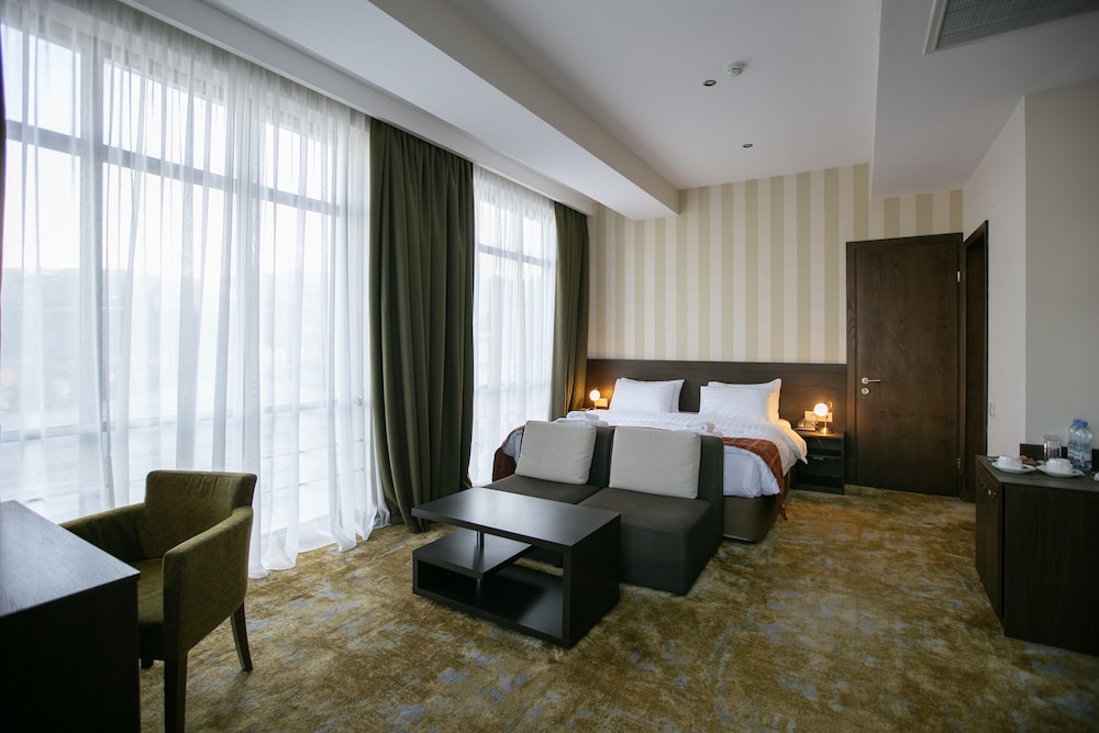 Citrus Hotel 24