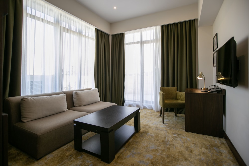 Citrus Hotel 3