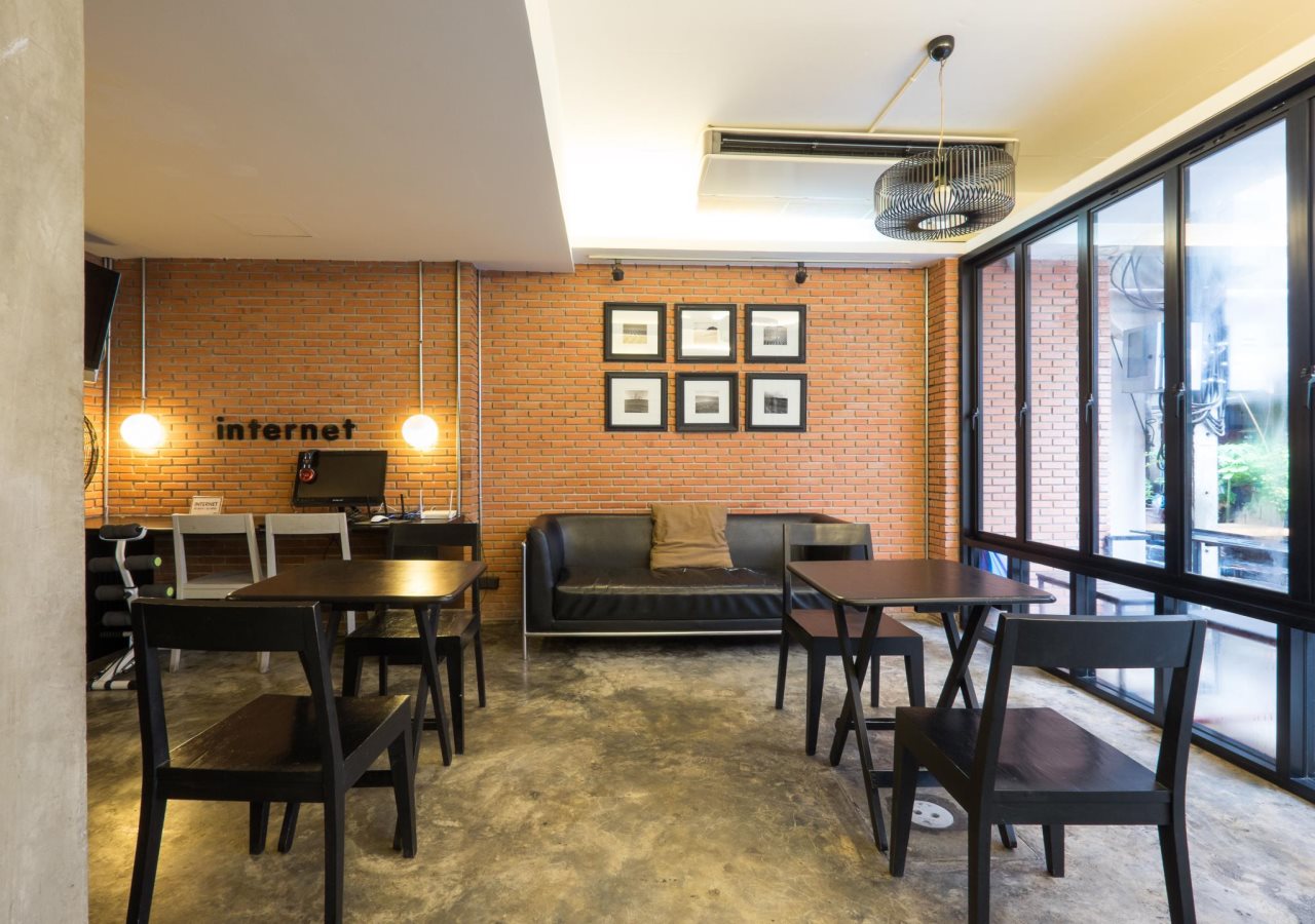 DI Place Hotel 4