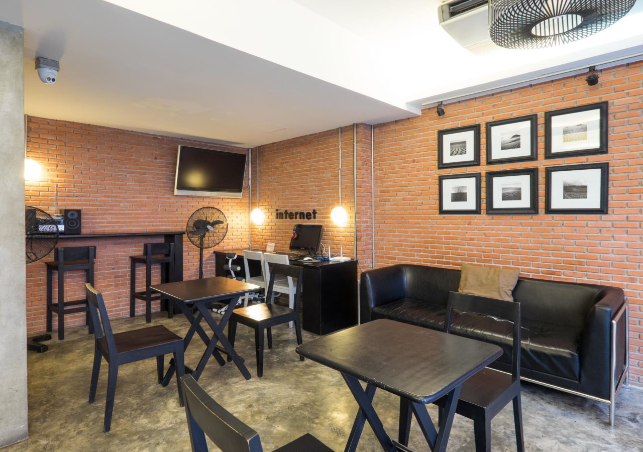 DI Place Hotel 7