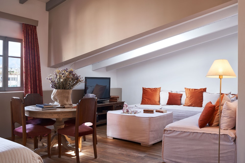 Emporikon Athens Hotel 23