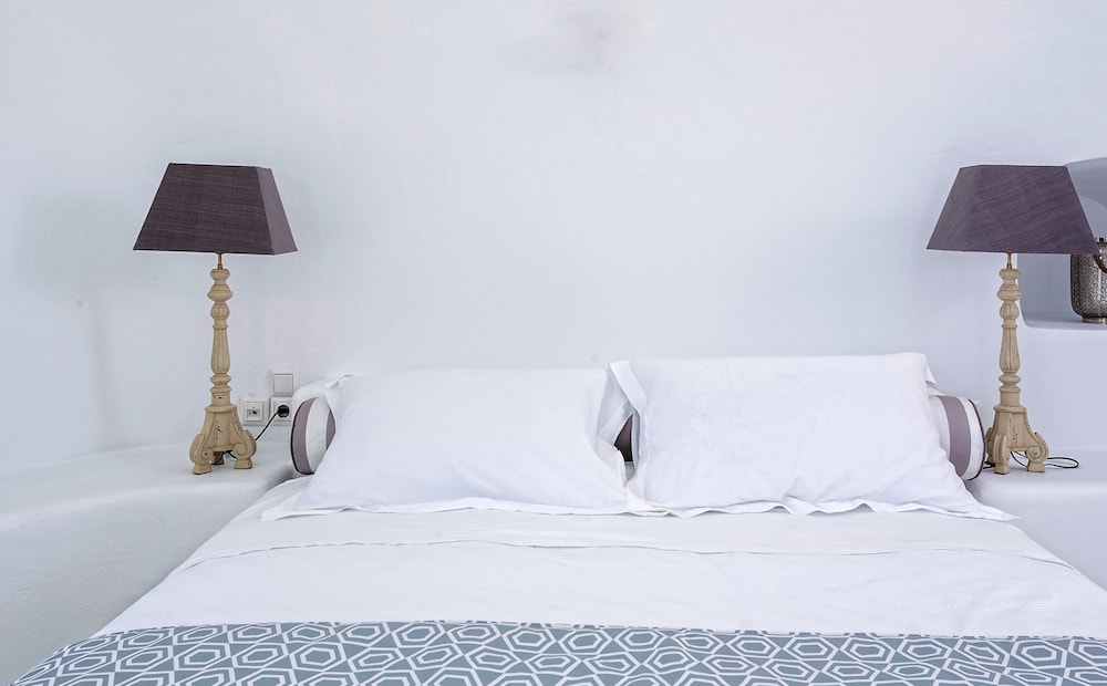 Emporikon Athens Hotel 20