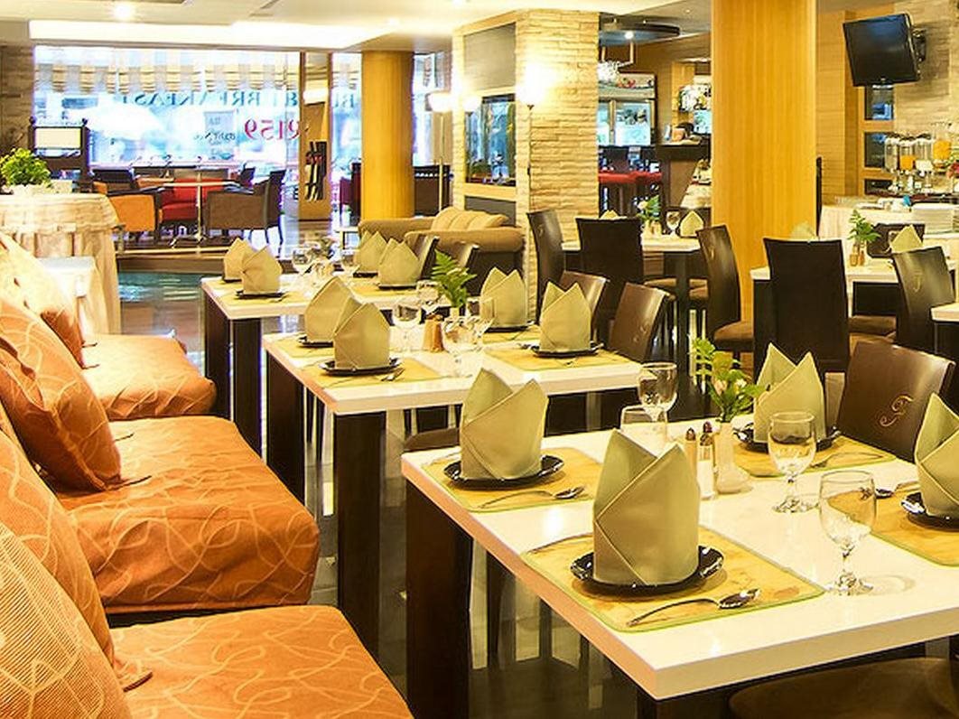 Fortuna Hotel 23