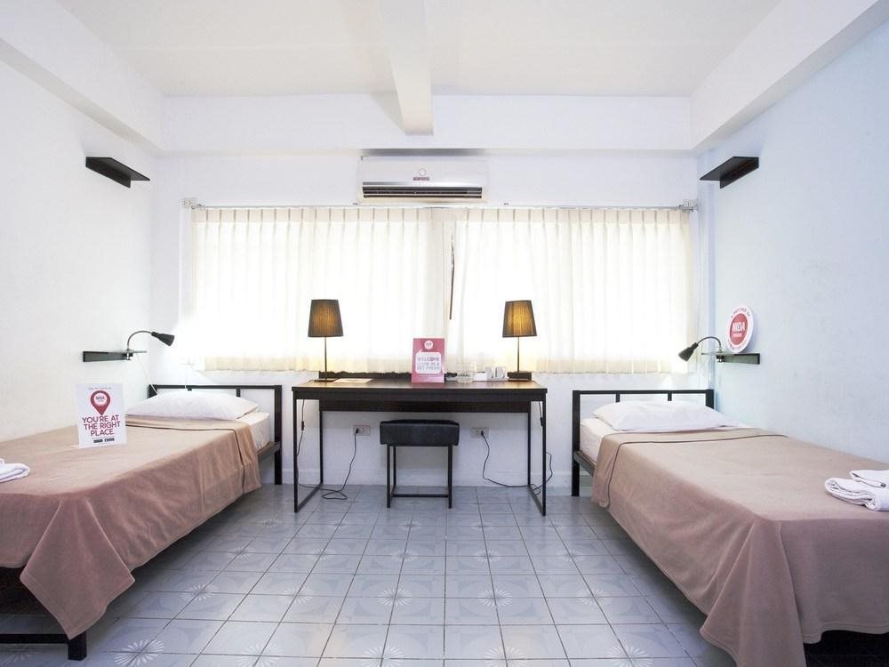 G9 Bangkok Hotel 14