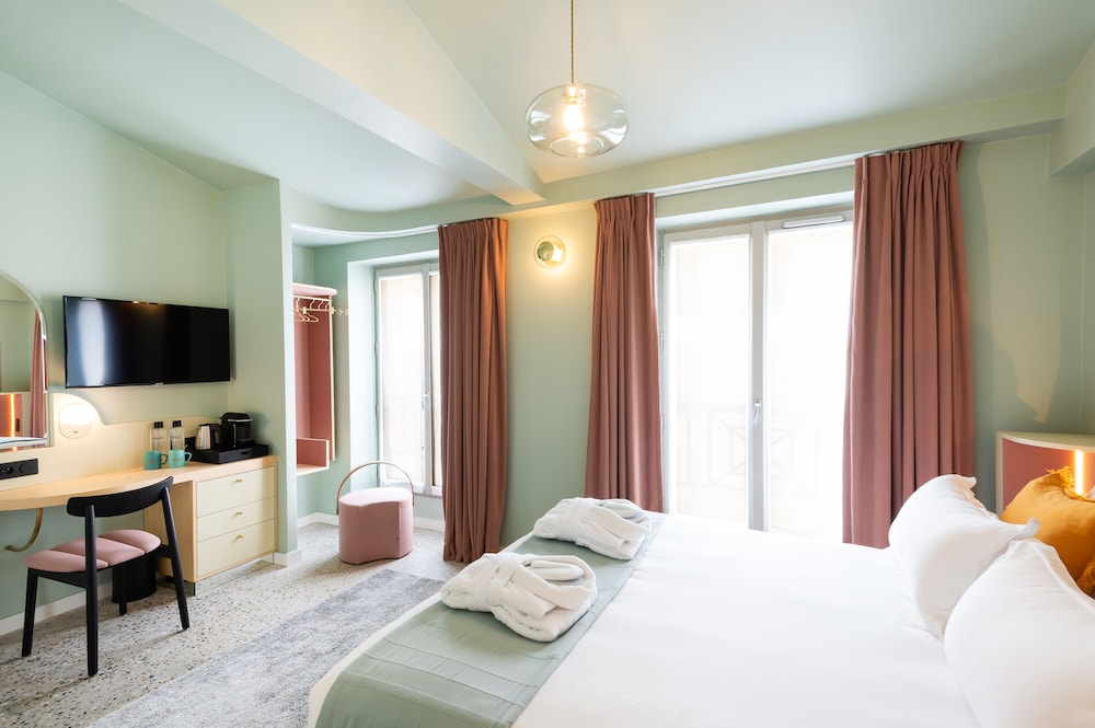 Hôtel Amoi Paris 18