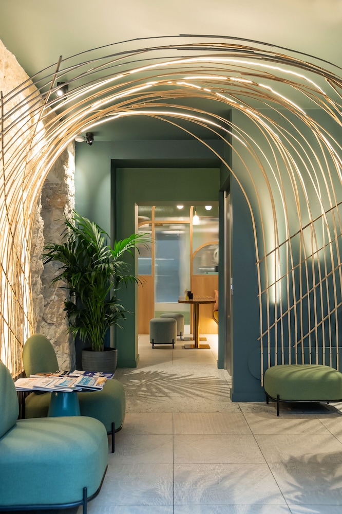 Hôtel Amoi Paris 4