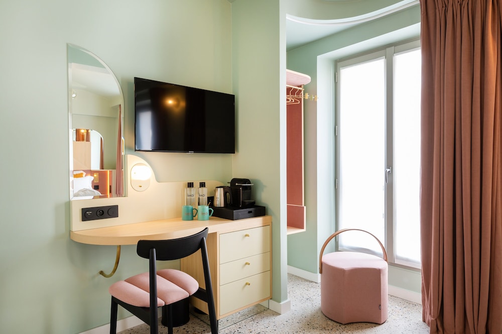 Hôtel Amoi Paris 22