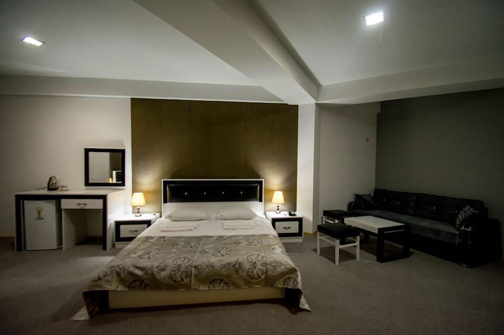 Hotel Batoni 4