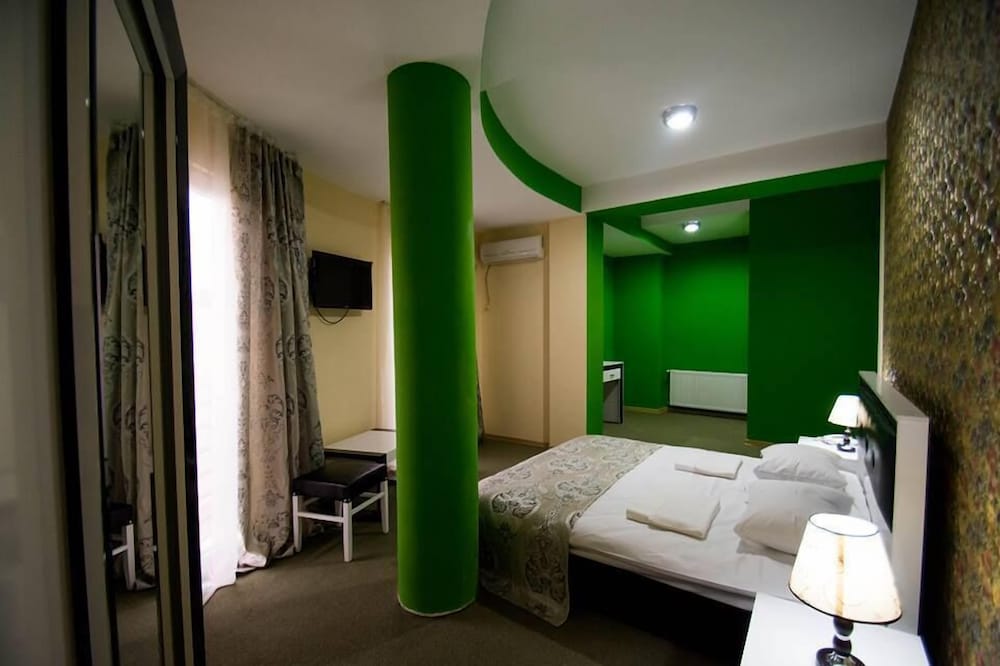 Hotel Batoni 13
