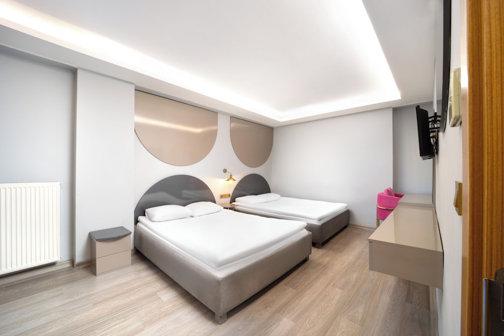 Park Caglayan Hotel 18