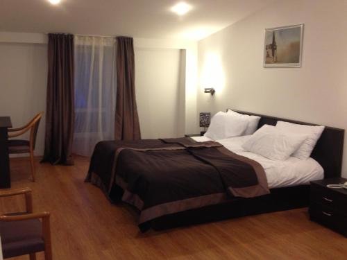 Hotel Corner 10