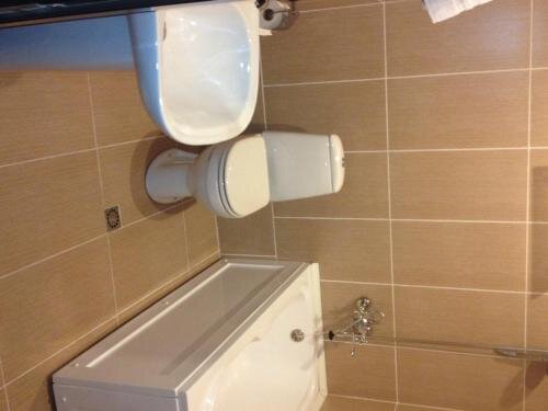 Hotel Corner 13