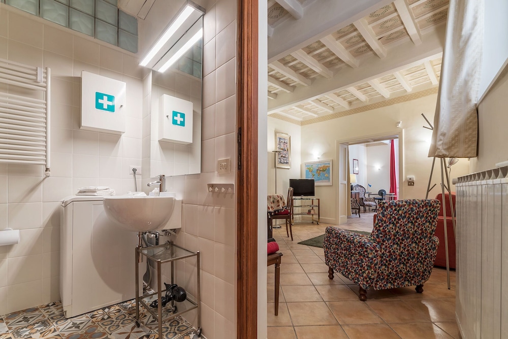 Borghese Contemporary Hotel 17