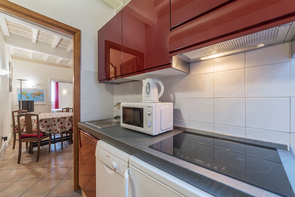 Borghese Contemporary Hotel 9