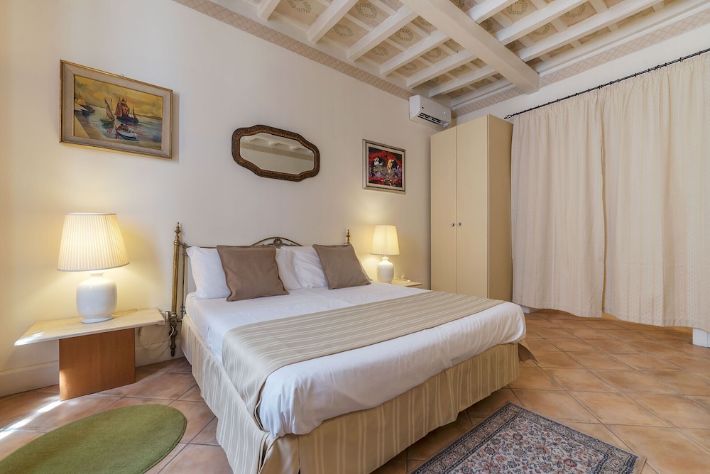 Borghese Contemporary Hotel 7