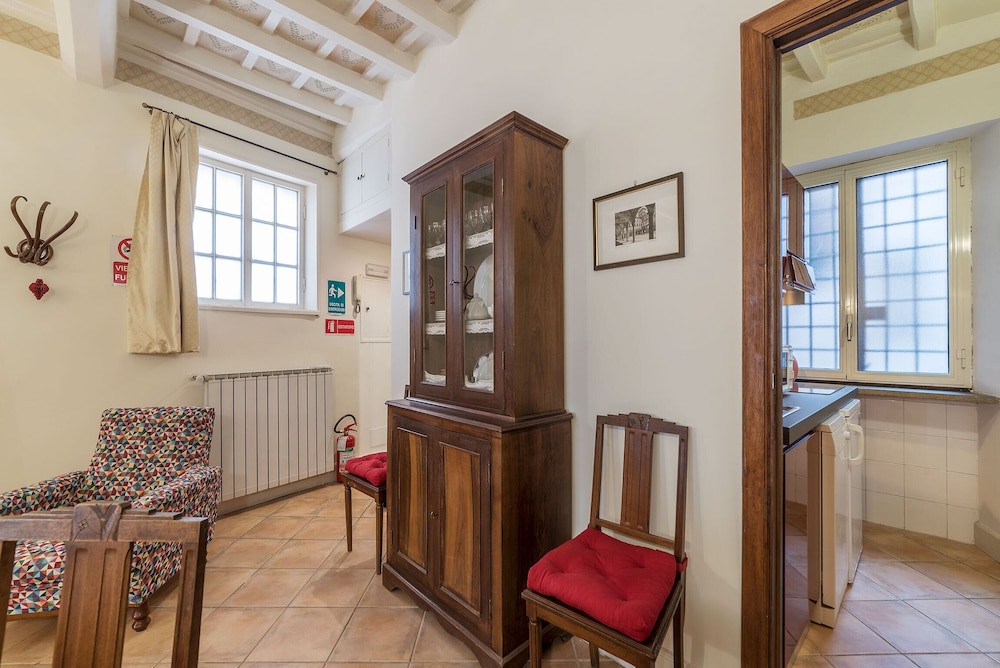 Borghese Contemporary Hotel 22