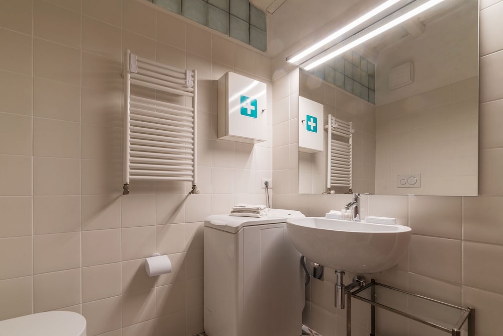 Borghese Contemporary Hotel 20