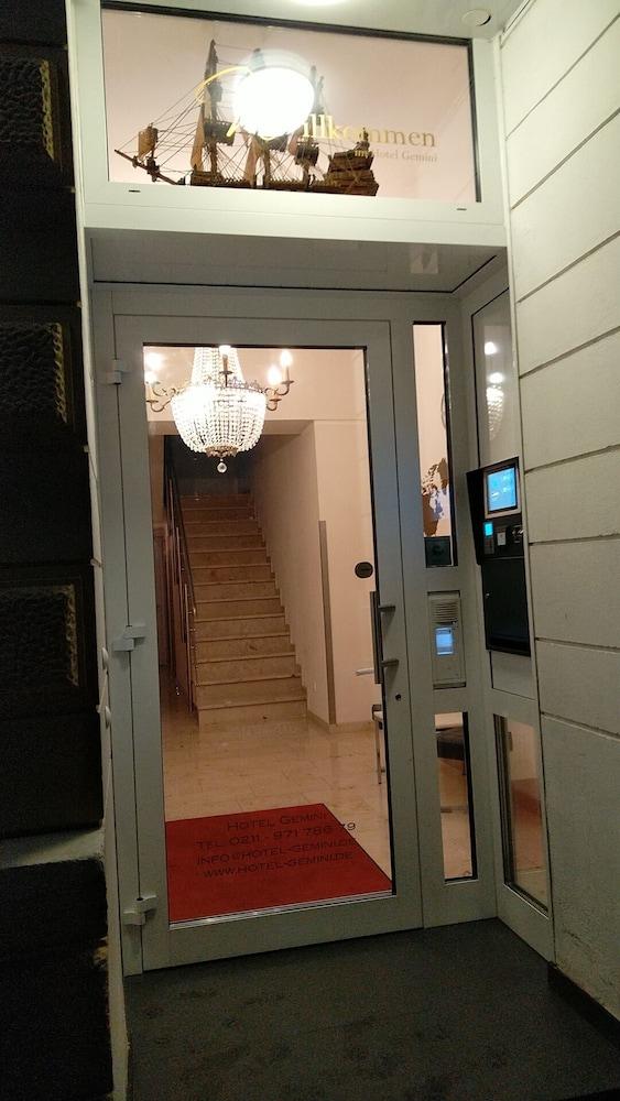 Hotel Gemini 5