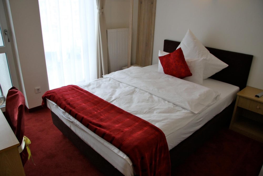 Hotel Gemini 14