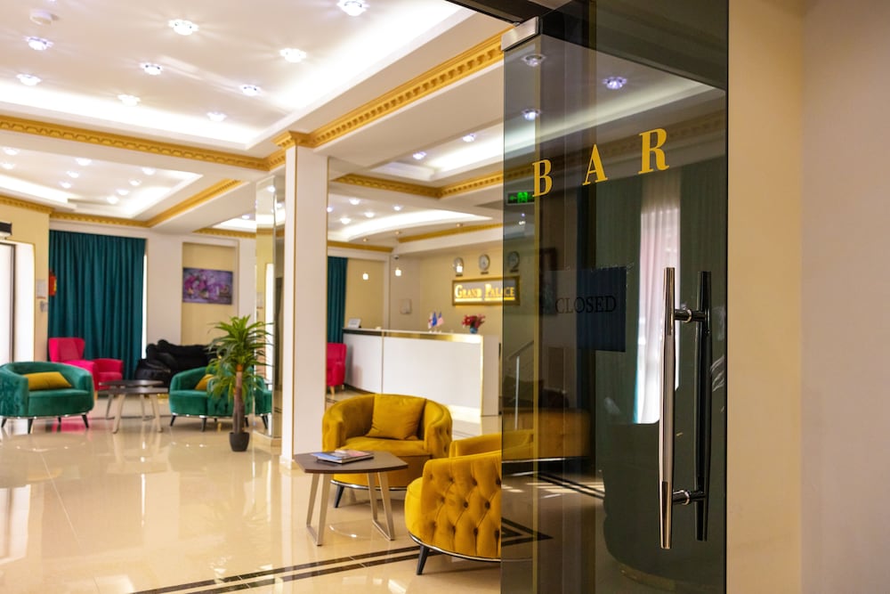 Hotel Grand Palace 15