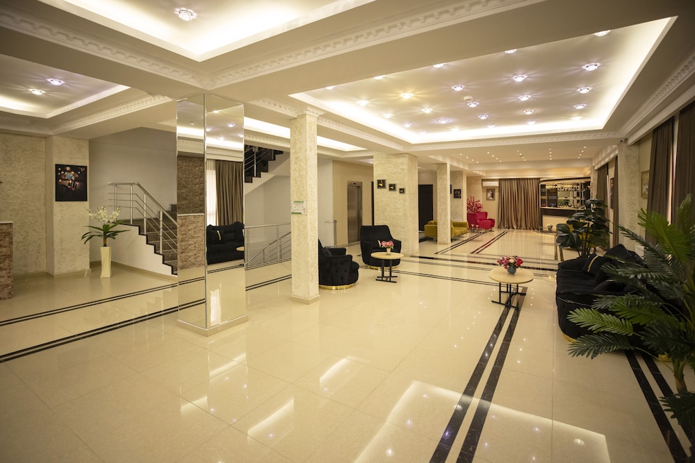 Hotel Grand Palace 1