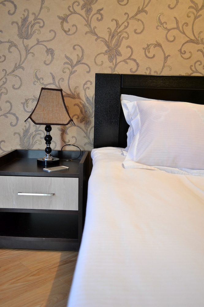 Hotel Isaka 19