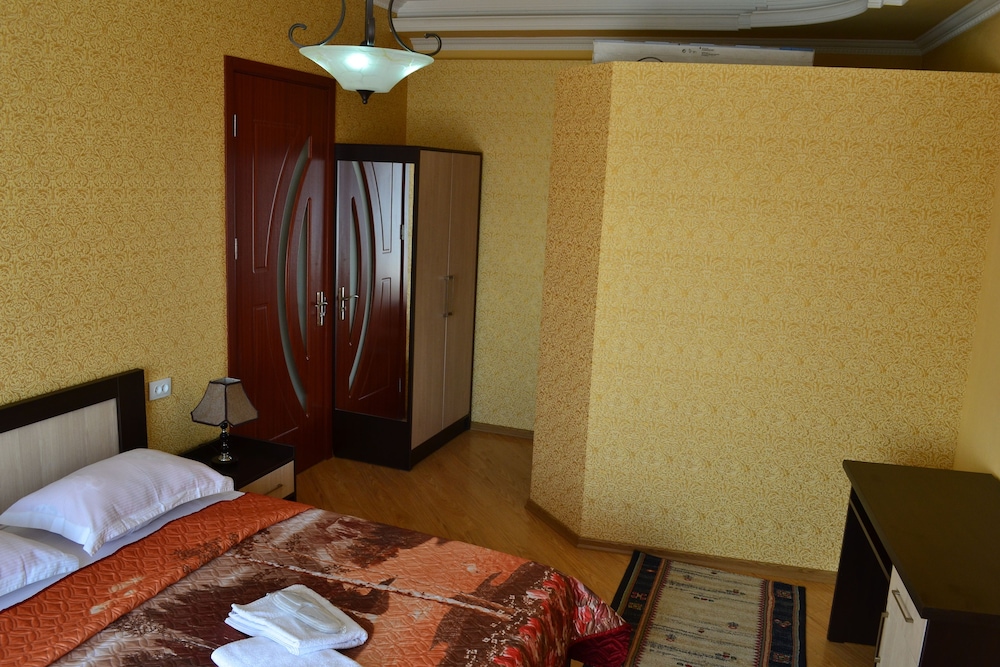 Hotel Isaka 15